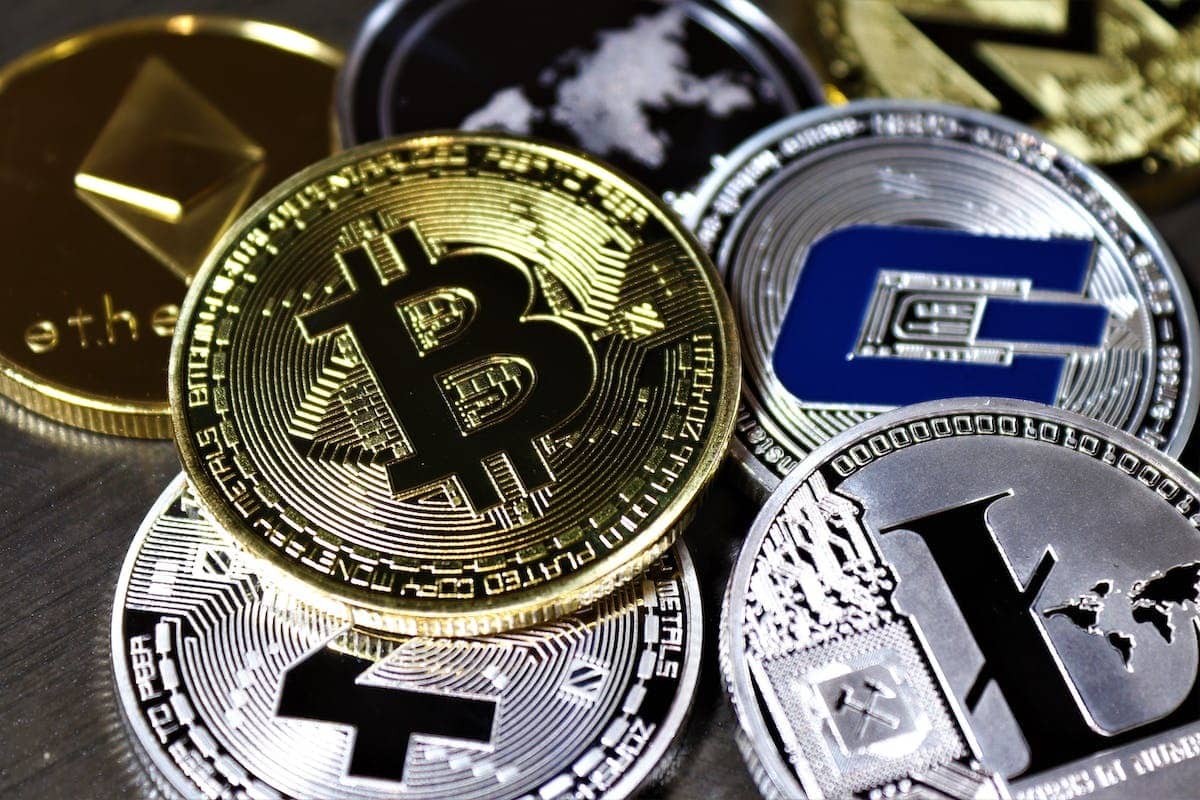 Blockchain : Avantages et risques pour les entreprises et les consommateurs décryptés
