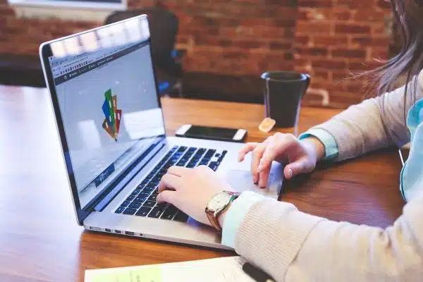 Les dernières tendances de design web : responsivité et animations en vue !