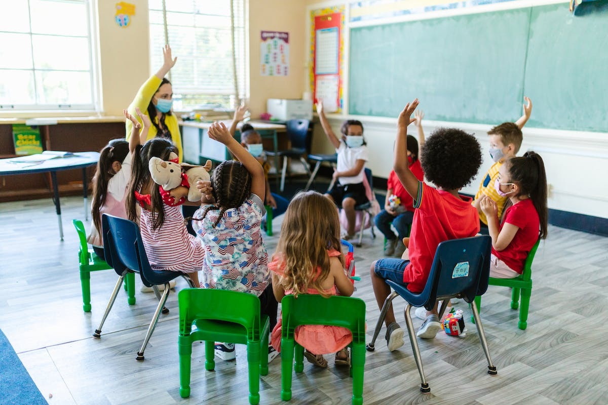 Favoriser l’autonomie des enfants : Guide pratique et astuces incontournables