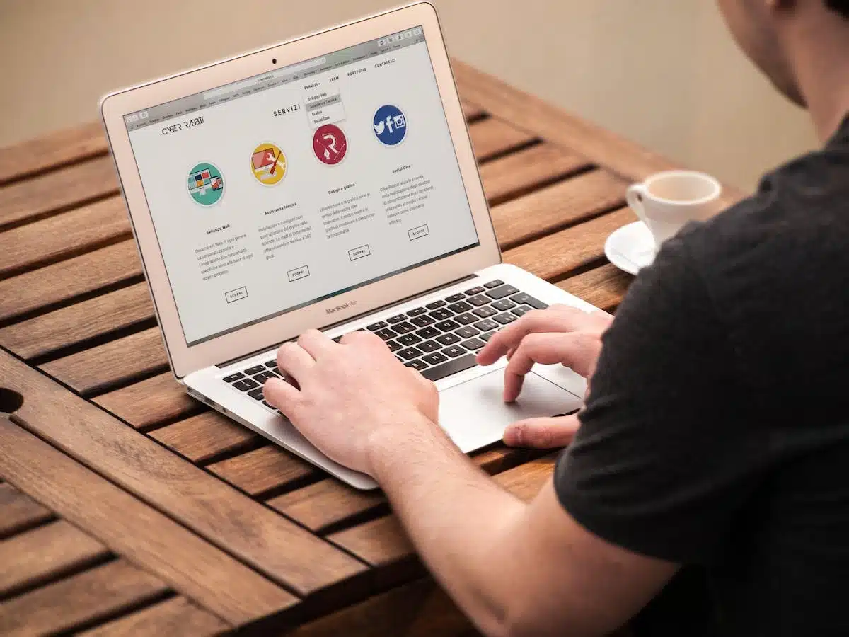 Conseils essentiels pour la création et la gestion efficace de votre site web