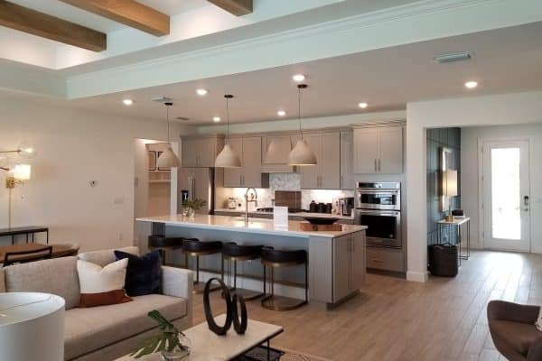 Les astuces incontournables pour une vente immobilière réussie : sublimer son bien et attirer les candidats acquéreurs