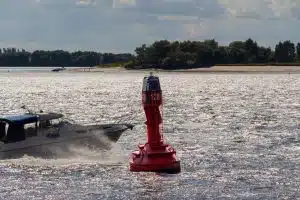 Comment choisir une bouée de navigation ?