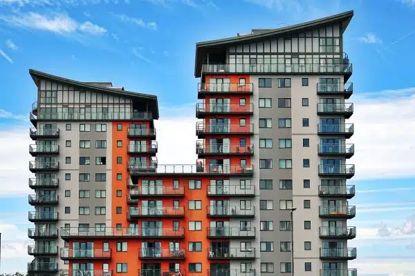 Maison ou appartement : les pour et les contre à connaître avant de se décider