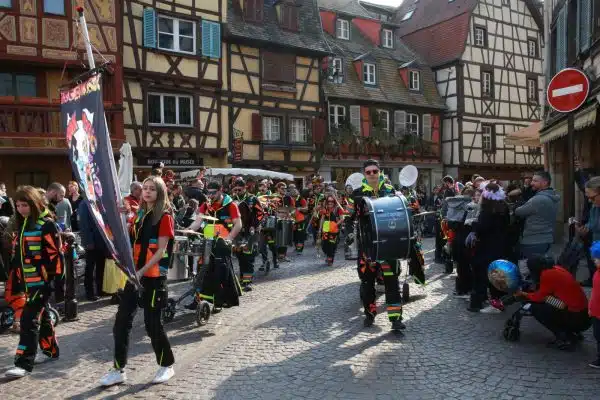 Carnaval 2022 en Alsace : Découvrez le défilé des enfants à Strasbourg !